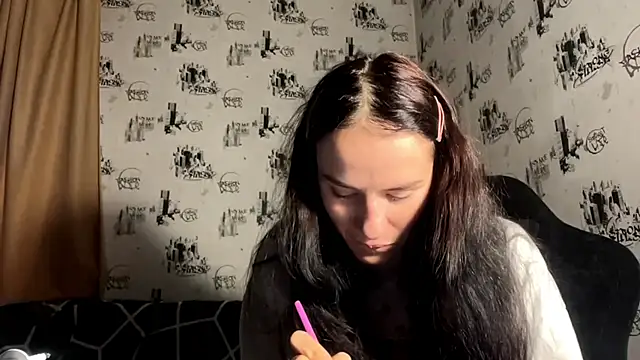 AliciaCapehart online show from 30, 11, 2025