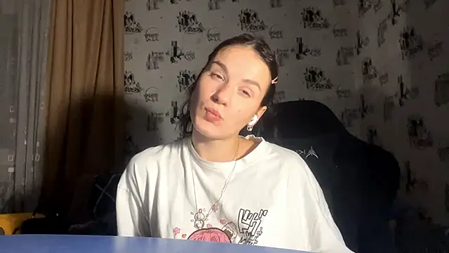 AliciaCapehart online show from 1, 12, 2025