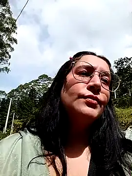 SaloGray8 online show from 9, 2, 2026