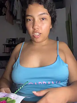PetiteKattia online show from 14, 3, 2026