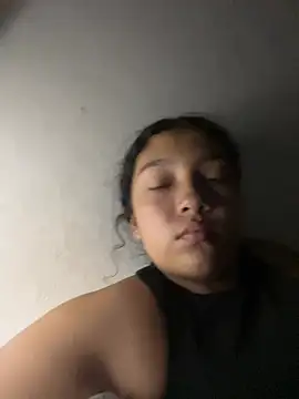 PetiteKattia online show from 5, 2, 2026