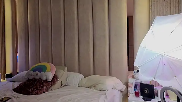 Iamnyxy online show from 28, 11, 2025