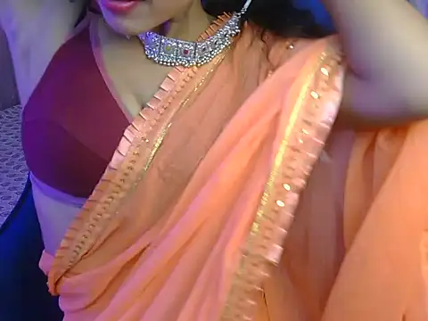 shivani-kumari21 online show from 24, 11, 2025