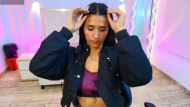 Snapshot of Ariannaa_tay chatting on 20, 11, 2025 Ariannaa tay online show from 20, 11, 2025