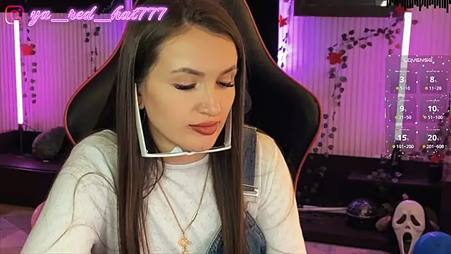 -RED HAT- online show from 12, 4, 2026