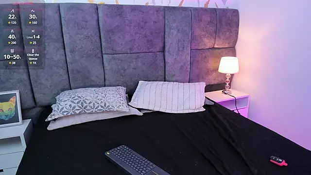 Atenea Velle online show from 10, 7, 2026