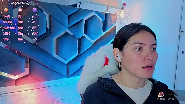 Brandy collinss online show from 13, 3, 2026