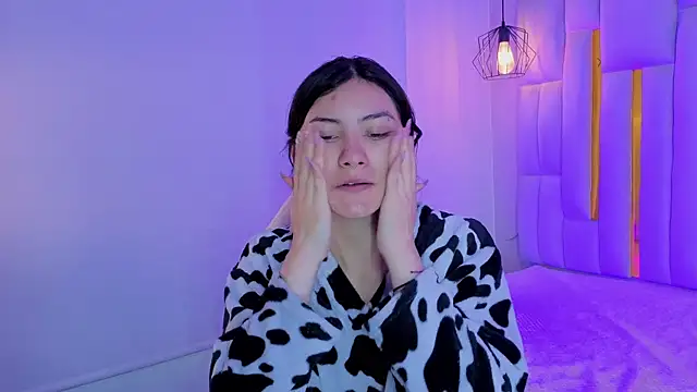 Snapshot of Brandy_collinss chatting on 7, 2, 2026 Brandy collinss online show from 7, 2, 2026