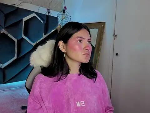 Brandy collinss online show from 19, 3, 2026