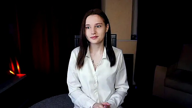 IsaParadiso online show from 23, 11, 2025