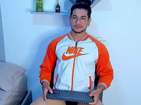 Nolan joness online show from 27, 5, 2026