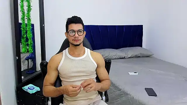 Nolan joness online show from 21, 11, 2025