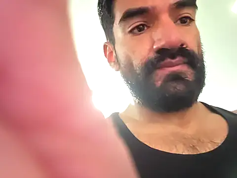 piggylatino online show from 27, 5, 2026