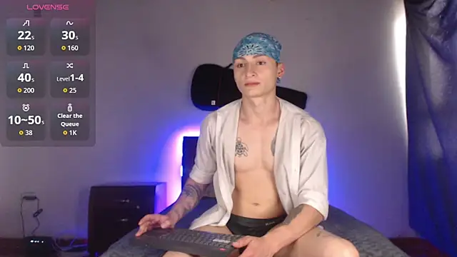 ArthurPhoenixx online show from 14, 1, 2026