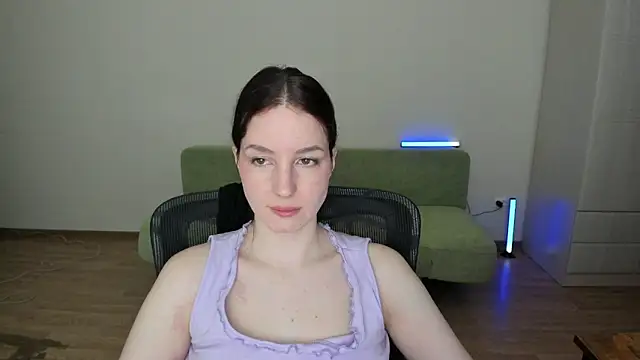 Snapshot of v_crizis324 chatting on 30, 4, 2026 v crizis324 online show from 30, 4, 2026