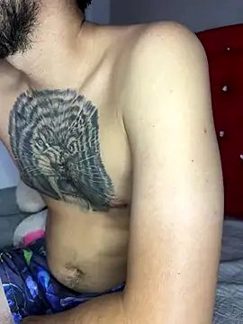 Snapshot of SofiaXxX_12 chatting on 26, 11, 2025 SofiaXxX 12 online show from 26, 11, 2025