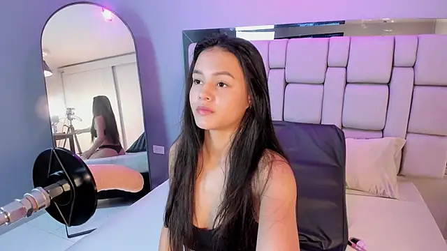 Sara rhoades online show from 21, 11, 2025