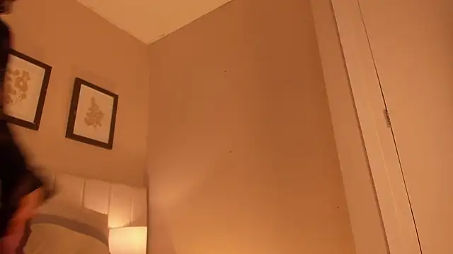 electra a online show from 12, 4, 2026