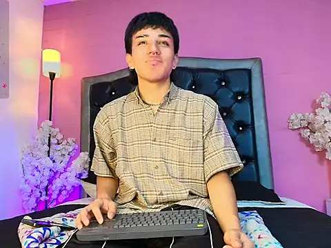 Davel Svetla online show from 15, 11, 2025