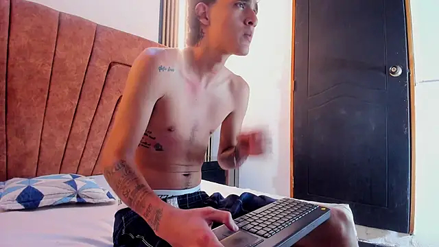 Xanderr owen2 online show from 19, 12, 2025