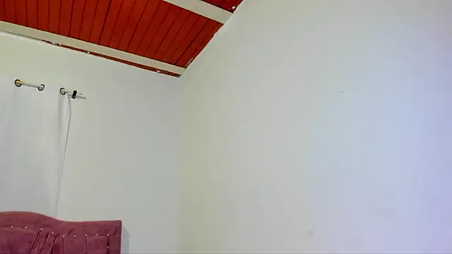 Snapshot of yourlatina_emely chatting on 16, 1, 2026 yourlatina emely online show from 16, 1, 2026