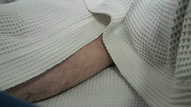 Youngboys30 online show from 17, 4, 2026