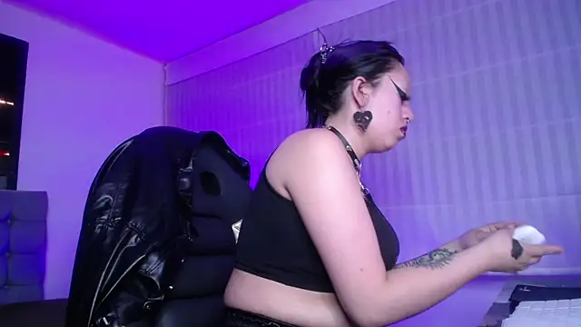 Belladonna trix online show from 11, 3, 2026