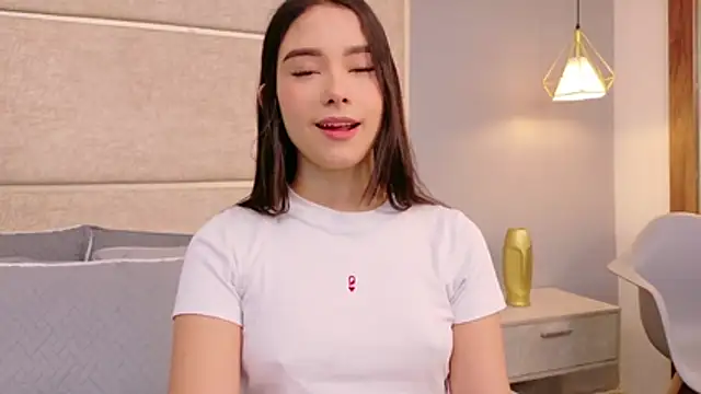 Sophie Honey18 online show from 18, 12, 2025