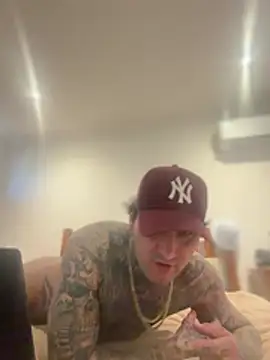 Snapshot of tattsNcock chatting on 1, 8, 2026 tattsNcock online show from 1, 8, 2026