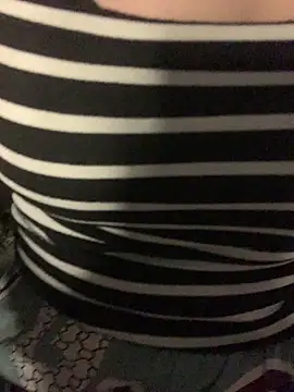 Winnie-sexy online show from 10, 4, 2026