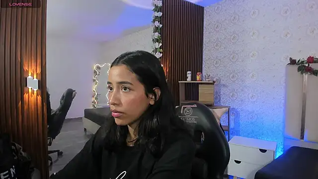 Joselyn tay online show from 24, 4, 2026
