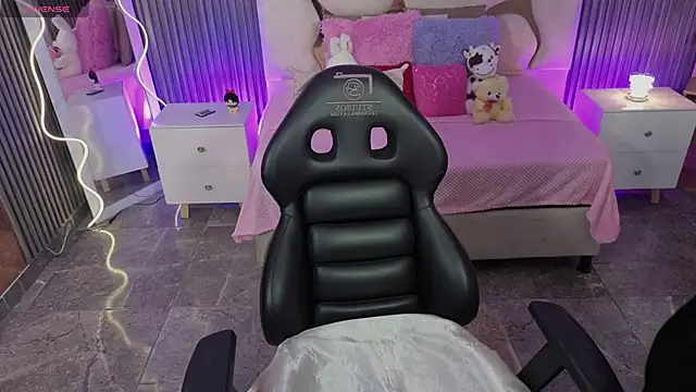 Joselyn tay online show from 23, 4, 2026