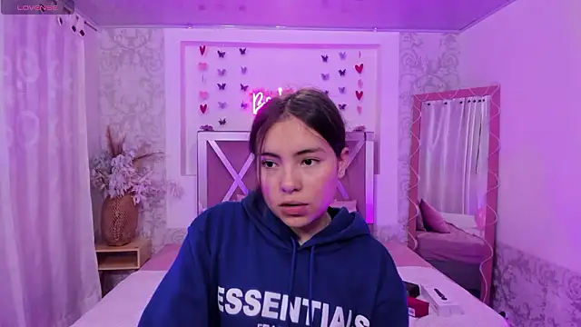 ISABELA TAY online show from 12, 3, 2026