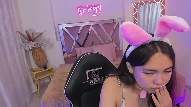 ISABELA TAY online show from 22, 11, 2025