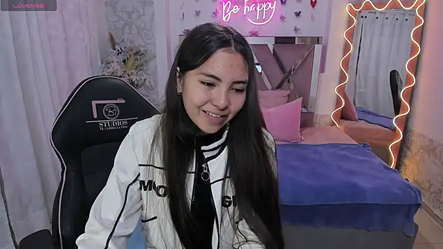 ISABELA TAY online show from 5, 4, 2026