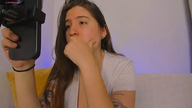 Ana Torres  online show from 14, 5, 2026