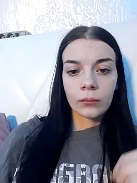 Snapshot of JhonSHelBy7LuNa chatting on 20, 12, 2025 JhonSHelBy7LuNa online show from 20, 12, 2025