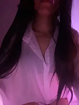 Bella wett online show from 17, 11, 2025