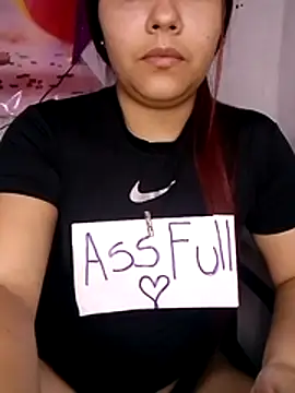 Girl Nasty Dirty online show from 5, 2, 2026