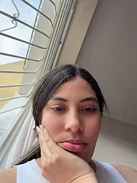 Snapshot of Anna_Bitch_Disgusting chatting on 28, 6, 2026 Anna Bitch Disgusting online show from 28, 6, 2026