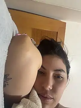 Snapshot of Anna_Bitch_Disgusting chatting on 11, 6, 2026 Anna Bitch Disgusting online show from 11, 6, 2026