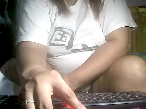 loriepinay46 online show from 16, 12, 2025