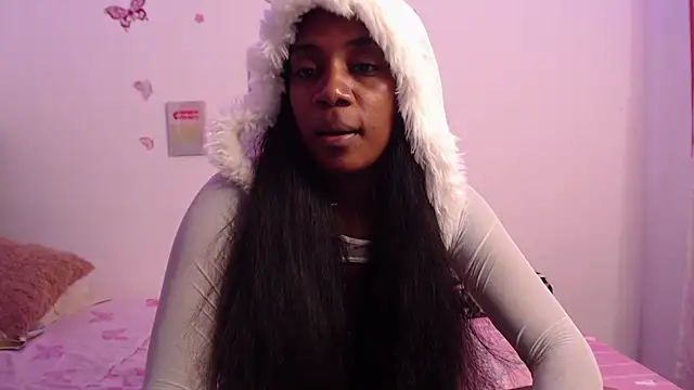 AishaOwens online show from 2, 12, 2025