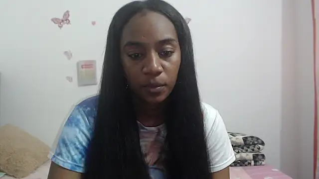 AishaOwens online show from 4, 12, 2025