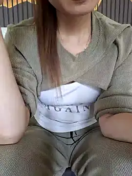 Niss8386 online show from 12, 11, 2025