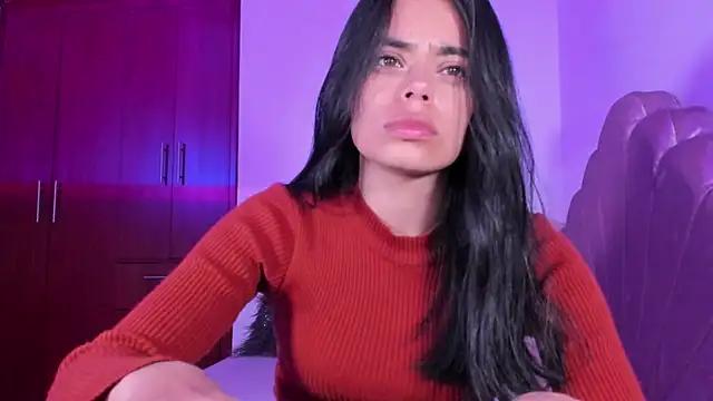 Bella Val online show from 18, 11, 2025