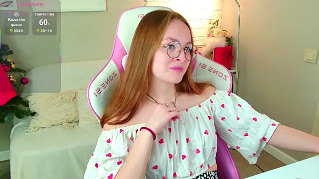 MadisonSmitt online show from 3, 12, 2025