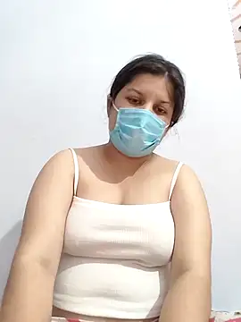 Cute hotzara online show from 8, 5, 2026