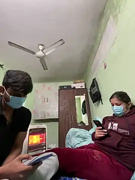 Cute hotzara online show from 8, 1, 2026