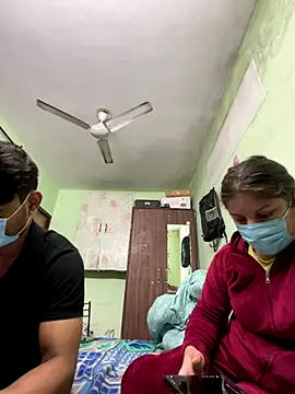 Cute hotzara online show from 7, 1, 2026